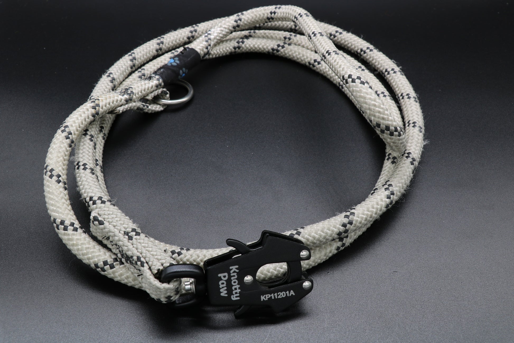 Knotty Paw White Upcycled Climbing Rope Dog Leash
