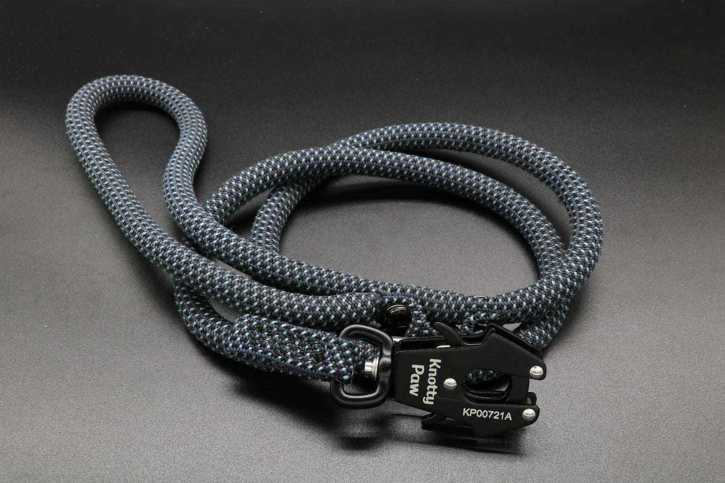 Knotty Paw Black Upcycled Climbing Rope Dog Leash Eco-Friendly