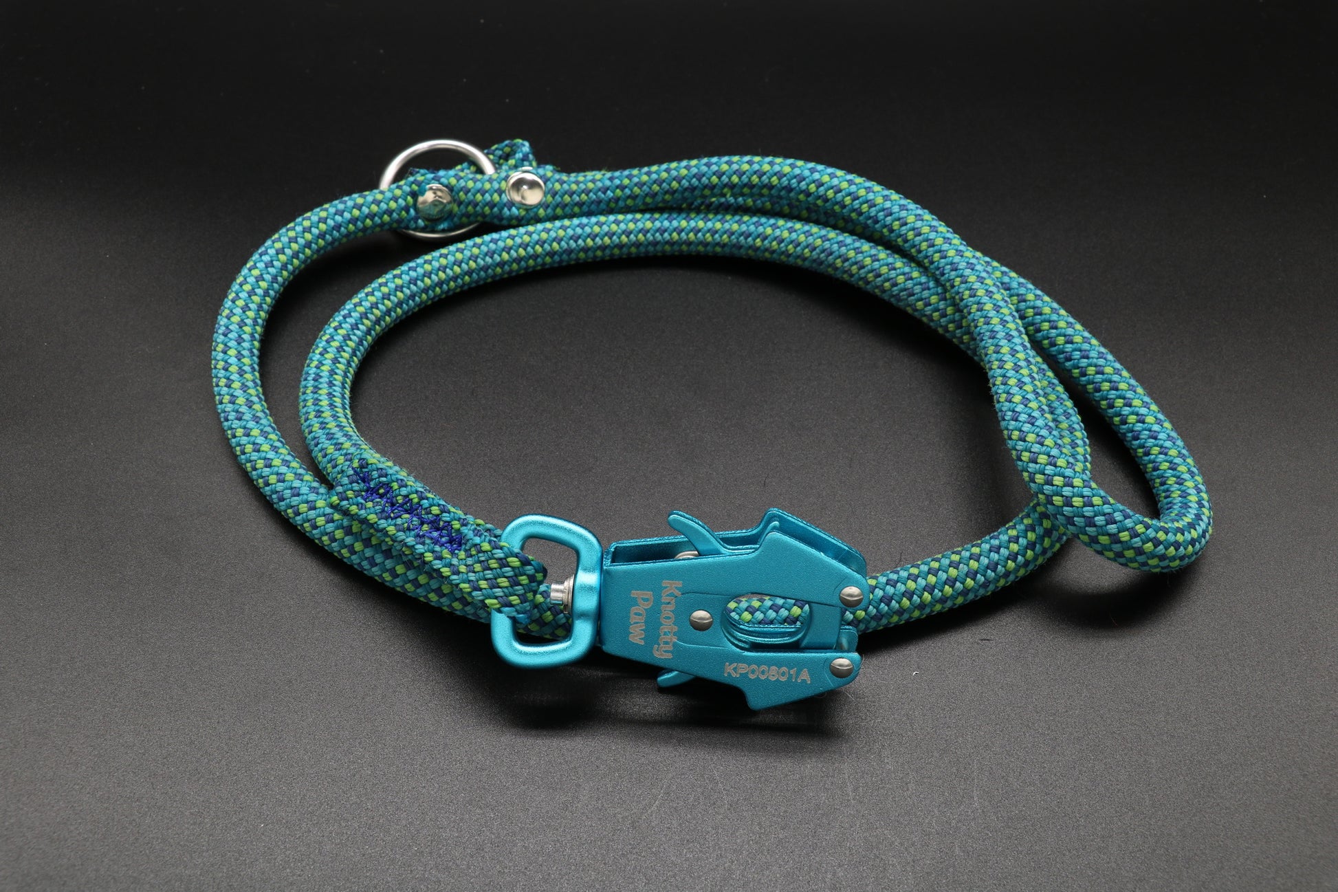 Knotty Paw Blue Green Upcycled Climbing Rope Dog Leash Eco-Friendly