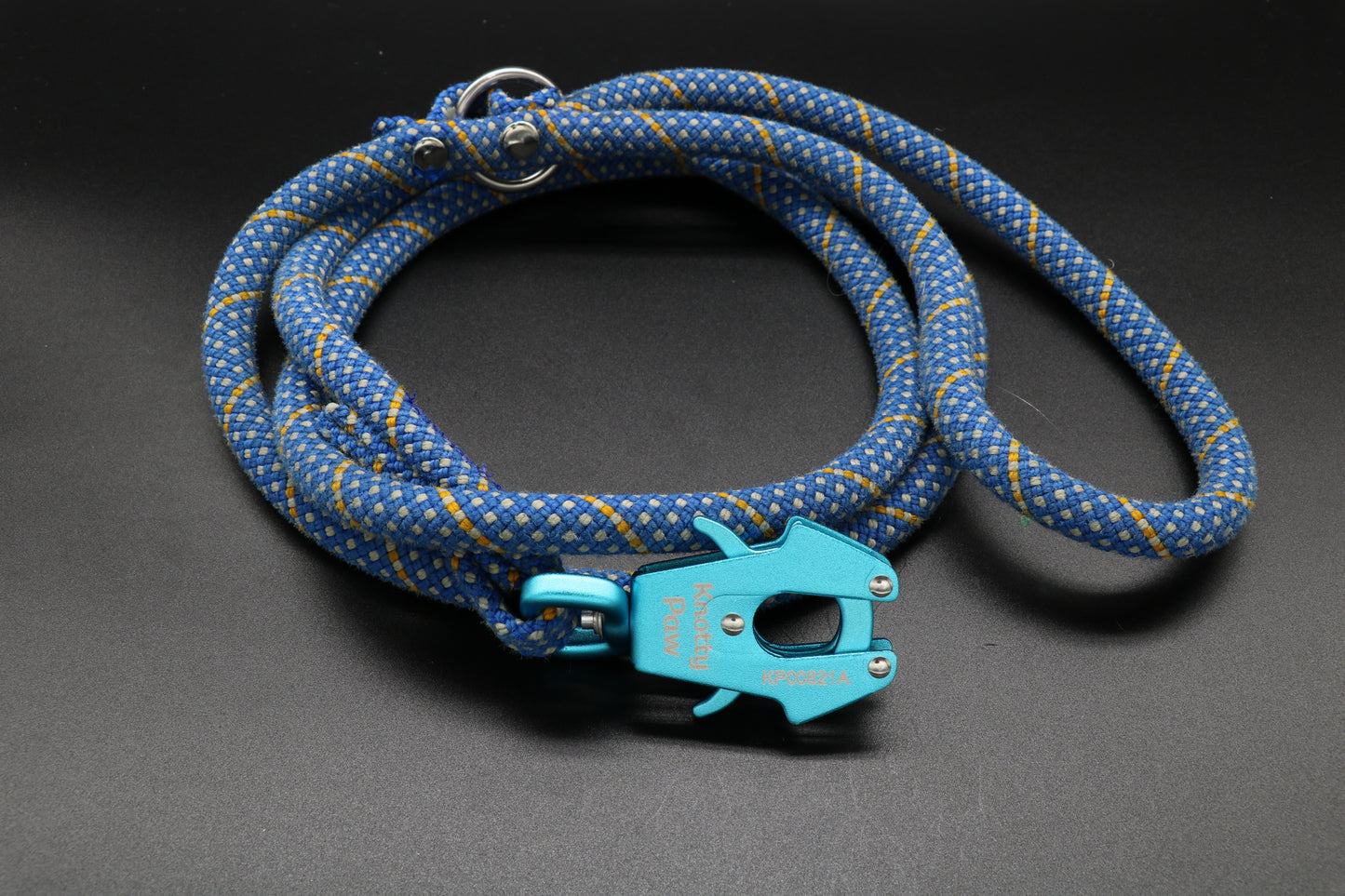 Knotty Paw White Blue Upcycled Climbing Rope Dog Leash Eco-Friendly