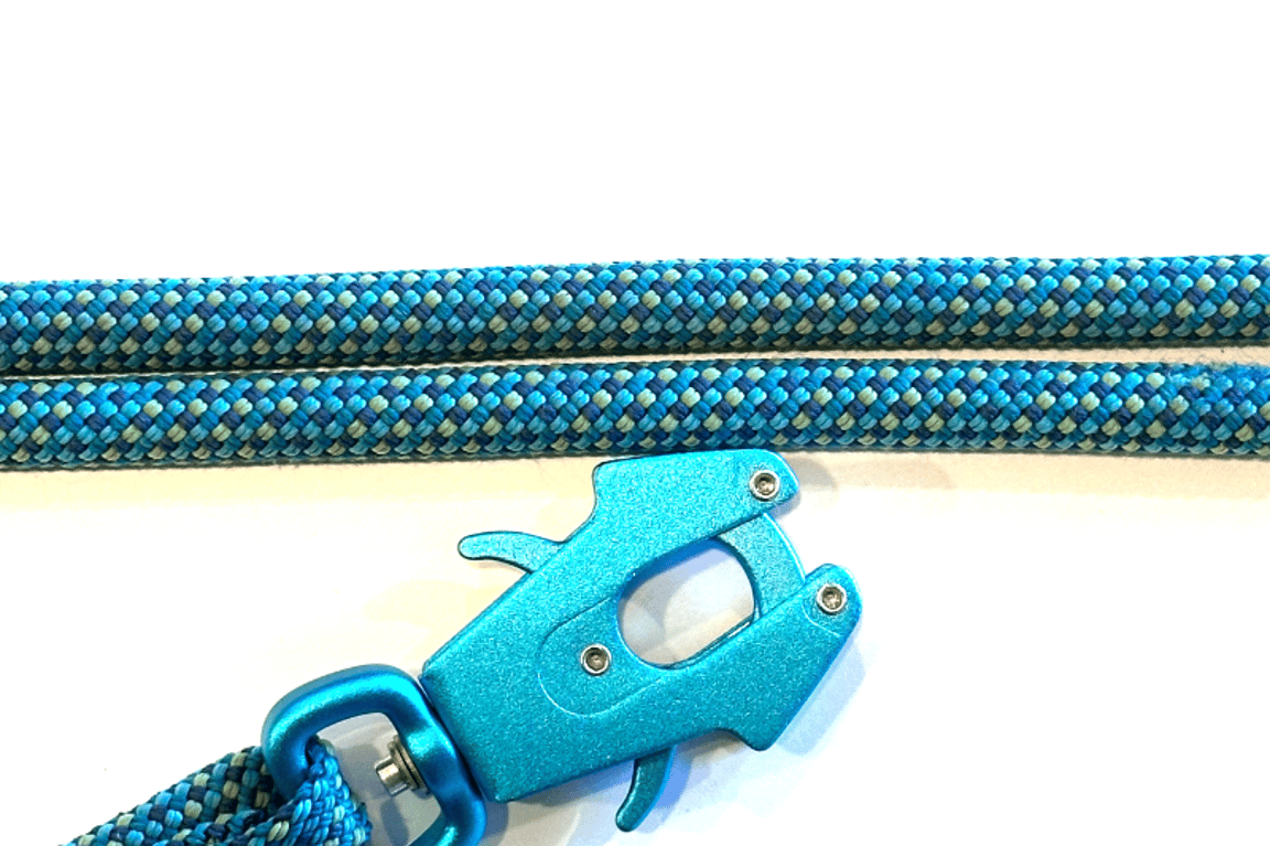 Knotty Paw Blue Green Upcycled Climbing Rope Dog Leash Eco-Friendly